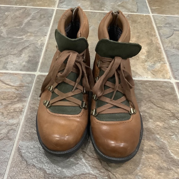 Rockport Cobb Hill Leather Hiking Boots - Picture 3 of 12
